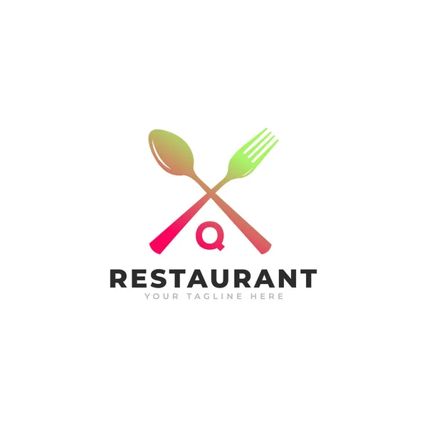 餐厅标志 食肆标志图标模板用勺子叉的首字母Q — 图库矢量图片