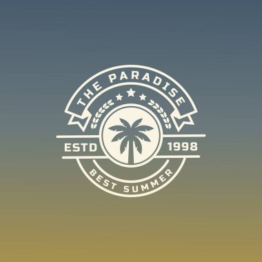 Tebrik kartları, posterler ve giyim tasarımları için klasik Retro Rozet Yaz Tatil Etiketi Logo Şablonları