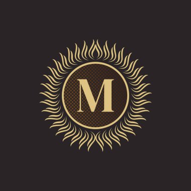 Amblem M Harfi Altın Monogram Tasarımı. Lüks Volumetrik Logo Şablonu. 3 Boyutlu İşaret, Rozet, Crest, Etiket, Butik Marka, Otel, Restoran, Heraldic. Vektör İllüstrasyonu