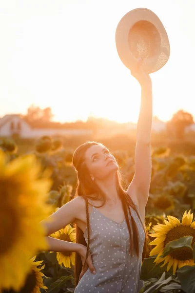Woman Hat Sunflower Field Young Cheerful Person Holding Hands Air — Stock Photo, Image