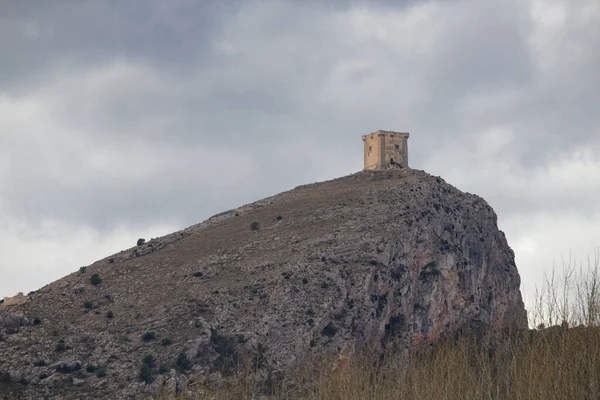 Cocentaina Κάστρο Στο Λόφο Συννεφιασμένο Ουρανό Ισπανία — Φωτογραφία Αρχείου