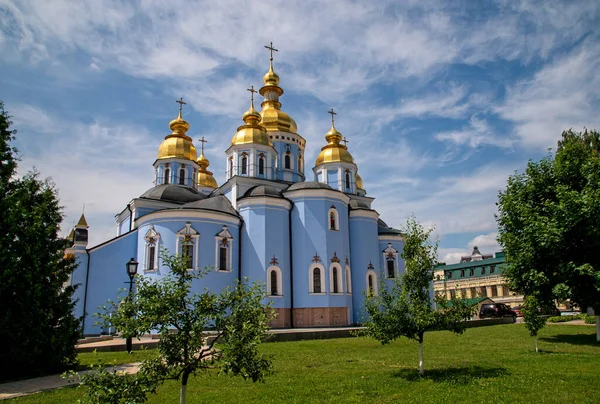 Kloster Michael Mit Goldener Kuppel Luxuriöser Kirchenkomplex Kiew Ukraine — Stockfoto