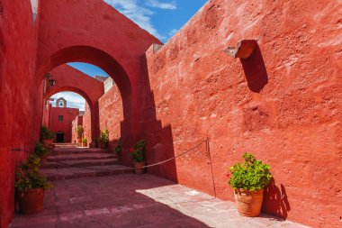 Santa Catalina Manastırı. Dört yüzyıldan daha eski bir dini koloni anıtı. Arequipa Peru.