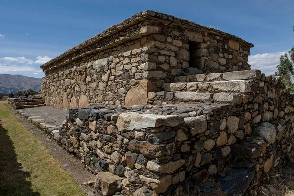 Ichic Willkawain 'in Cenaze Bileşiği. Chullpas, ölüye tapılacak yerler. 10 Ekim 2012, Carz Peru
