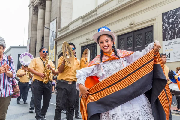 1Er Mars 2014 Ayacucho Pérou Les Gens Qui Célèbrent Carnaval — Photo