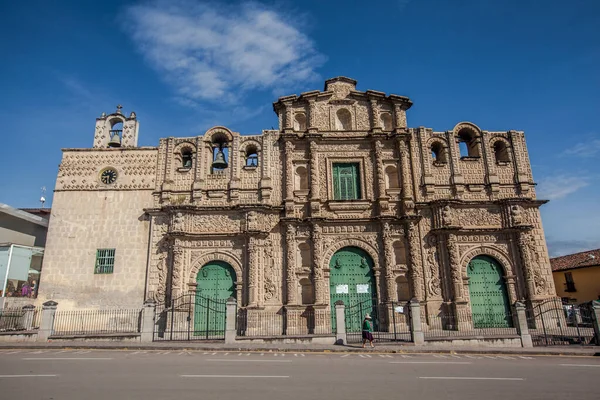 Cajamarca大教堂秘鲁 — 图库照片