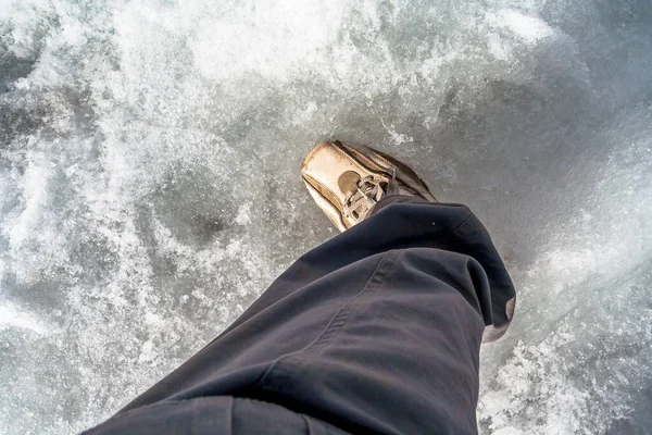 Buz Patenli Adam — Stok fotoğraf