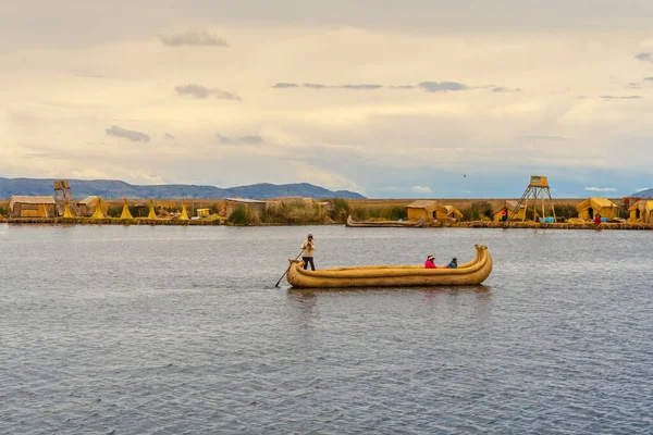 Barche Pesca Lago Titicaca — Foto Stock