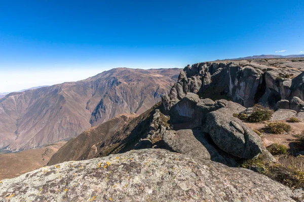 Όμορφη Βουνοκορφή Στις Άνδεις Περού — Φωτογραφία Αρχείου
