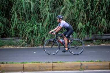 IRONMAN 70.3 LIMA, Atletizm yarışmacısı Peru - 23 Nisan 2023 