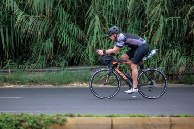 IRONMAN 70.3 LIMA, Atletizm yarışmacısı Peru - 23 Nisan 2023 