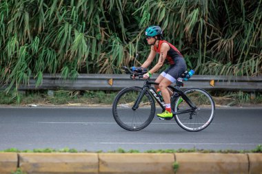 IRONMAN 70.3 LIMA, Atletizm yarışmacısı Peru - 23 Nisan 2023 