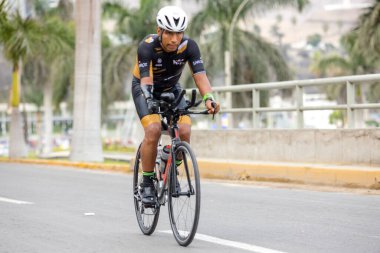 IRONMAN 70.3 LIMA, Atletizm yarışmacısı Peru - 23 Nisan 2023 
