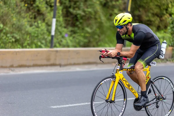 IRONMAN 70.3 LIMA, Atletizm yarışmacısı Peru - 23 Nisan 2023 