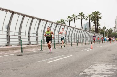 Lima, Peru - 21 Mayıs 2023: Lima Maratonu 42K 2023 'te koşan sporcular