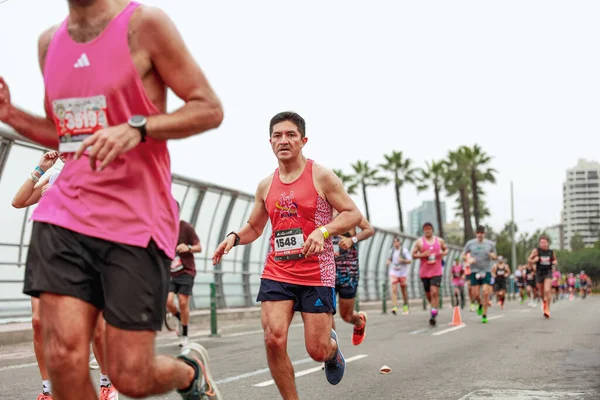 Lima 42K Maratón Atleta Compitiendo Mayo 2023 —  Fotos de Stock