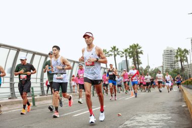 Lima, Peru - 21 Mayıs 2023: Lima Maratonu 42K 2023.