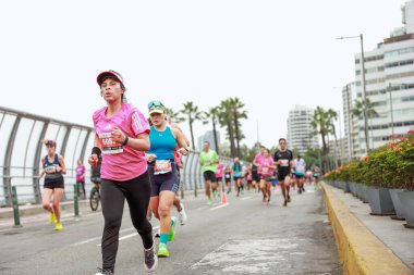 Lima, Peru - 21 Mayıs 2023: Lima Maratonu 42K 2023.