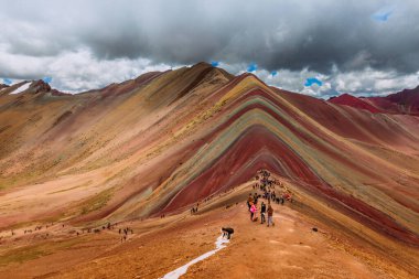 Ausangate, yedi renkli dağların güzel manzarası, Cusco Per