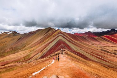 Ausangate, yedi renkli dağların güzel manzarası, Cusco Per