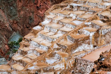 Tuza tuz, Maras 'ın tuz ocakları, Cusco Peru