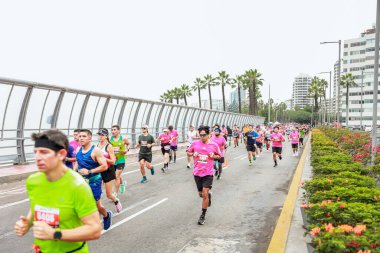 Lima, Peru - 21 Mayıs 2023: Lima Maratonu 42K 2023.