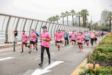 Lima, Peru - 21 Mayıs 2023: Lima Maratonu 42K 2023.