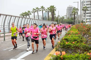 Lima, Peru - 21 Mayıs 2023: Lima Maratonu 42K 2023.