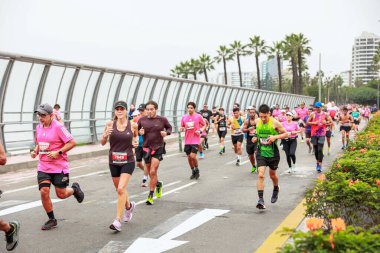 Lima, Peru - 21 Mayıs 2023: Lima Maratonu 42K 2023