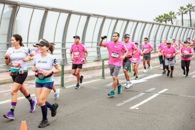 Lima, Peru - 21 Mayıs 2023: Lima Maratonu 42K 2023