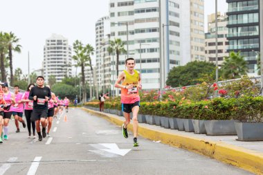 Lima, Peru - 21 Mayıs 2023: Lima Maratonu 42K 2023