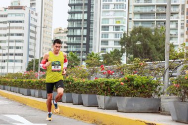 Lima Maratonu 42K 2023, Peru 'da koşan sporcular