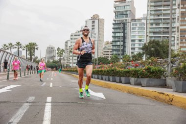 Lima, Peru - 21 Mayıs 2023: Lima Maratonu 42K 2023