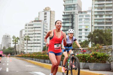 Lima, Peru - 21 Mayıs 2023: Lima Maratonu 42K 2023