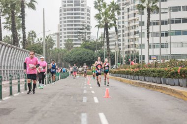 Lima, Peru - 21 Mayıs 2023: Lima Maratonu 42K 2023