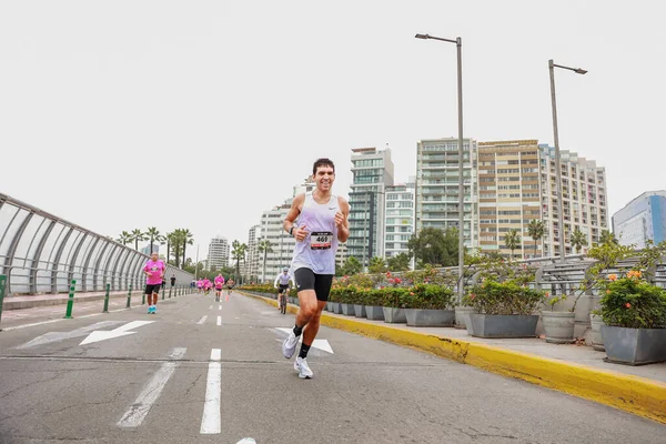 Atletas Competem Maratona Lima 42K 2023 Correndo Estrada Lima Peru — Fotografia de Stock