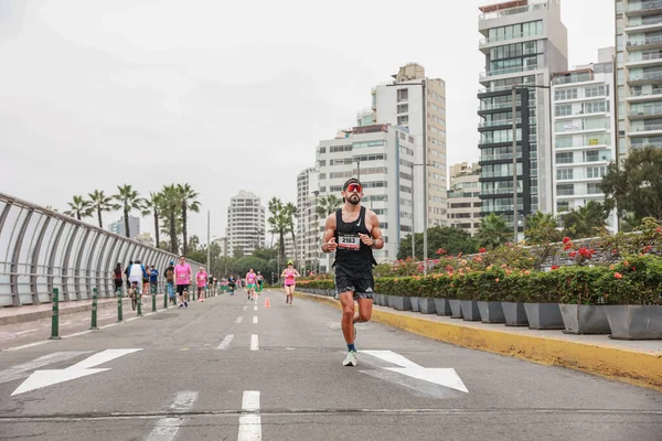 秘鲁利马 2023年5月21日 参加利马马拉松赛42公里2023的运动员 — 图库照片