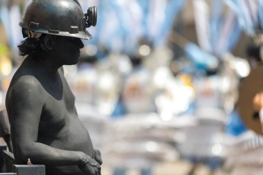 La Catedral Baslica de Lima esta ubicada en la Plaza Mayor de Lima, Peru