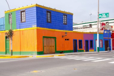 Chucuito 'nun renkli binaları, Callao Peru