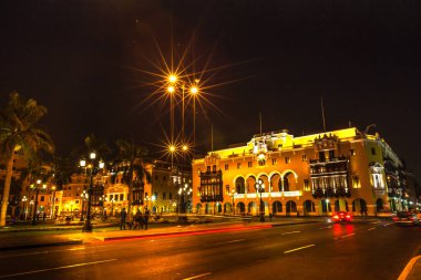 Lima Peru 'nun manzarası, sokakları ve turistik binaları