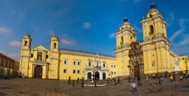 Lima, Peru 'nun tarihi merkezindeki binalar.