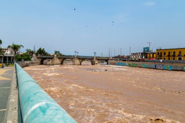 Lima Peru 'nun tarihi merkezinin sokakları ve binaları.