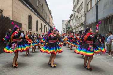 4 Şubat 2024, Lima Peru. Lima Meydanı 'nda Candelaria Bakiresinin Şenlik Töreni.