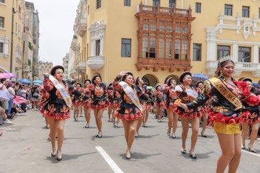 4 Şubat 2024, Lima Peru. Lima Meydanı 'nda Candelaria Bakiresinin Şenlik Töreni.