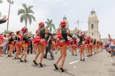 4 Şubat 2024, Lima Peru. Lima Meydanı 'nda Candelaria Bakiresinin Şenlik Töreni.
