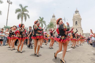 4 Şubat 2024, Lima Peru. Lima Meydanı 'nda Candelaria Bakiresinin Şenlik Töreni.