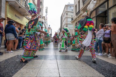 4 Şubat 2024, Lima Peru. Dansçılar ve müzik grupları Lima 'nın ana meydanında Candelaria bakiresinin geçit töreninde..