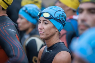 IRONMAN 70.3 Peru 2023. Lima, Peru triatlonunda yarışan sporcular.