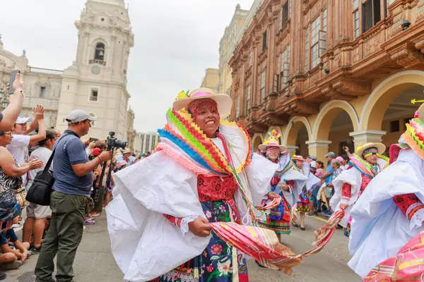 Dançarinos Região Ancash Com Seus Trajes Típicos Nas Ruas Lima — Fotografia de Stock
