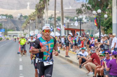 IRONMAN 70.3. Sporcular Lima Triatlonu 'nda yarışıyor. 23 Nisan 2023 - LIMA, Peru